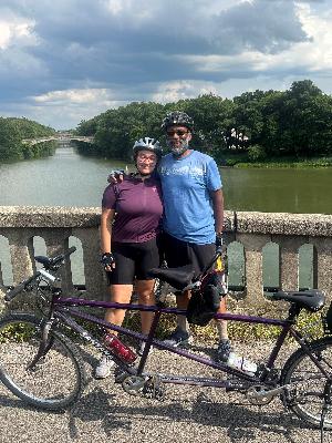 Outside Rochester on the Erie Canal Path